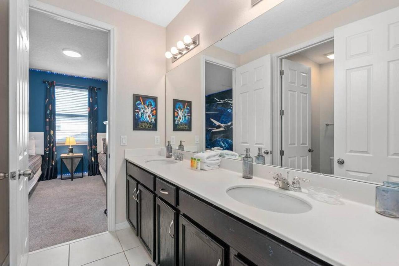קיסימי Modern Solara Villa With Pool, 7Bd מראה חיצוני תמונה